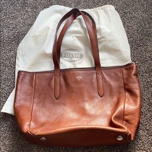Fossil leather zippered tote